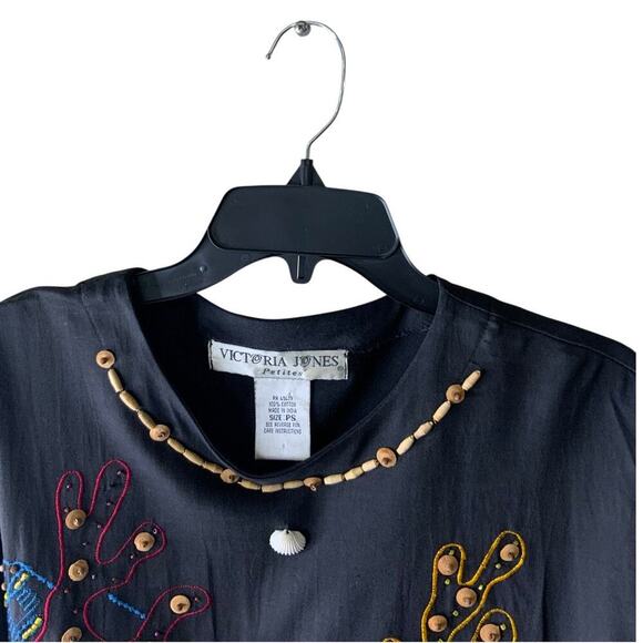 Victoria Jones Shirt Womens S Petite Sea Life Embroidered Fish Coral Beaded Tee - Picture 5 of 9